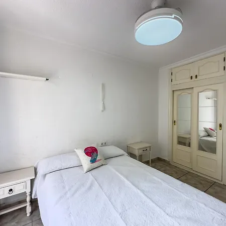 Apartment Frente Al Mar Con Piscina A116